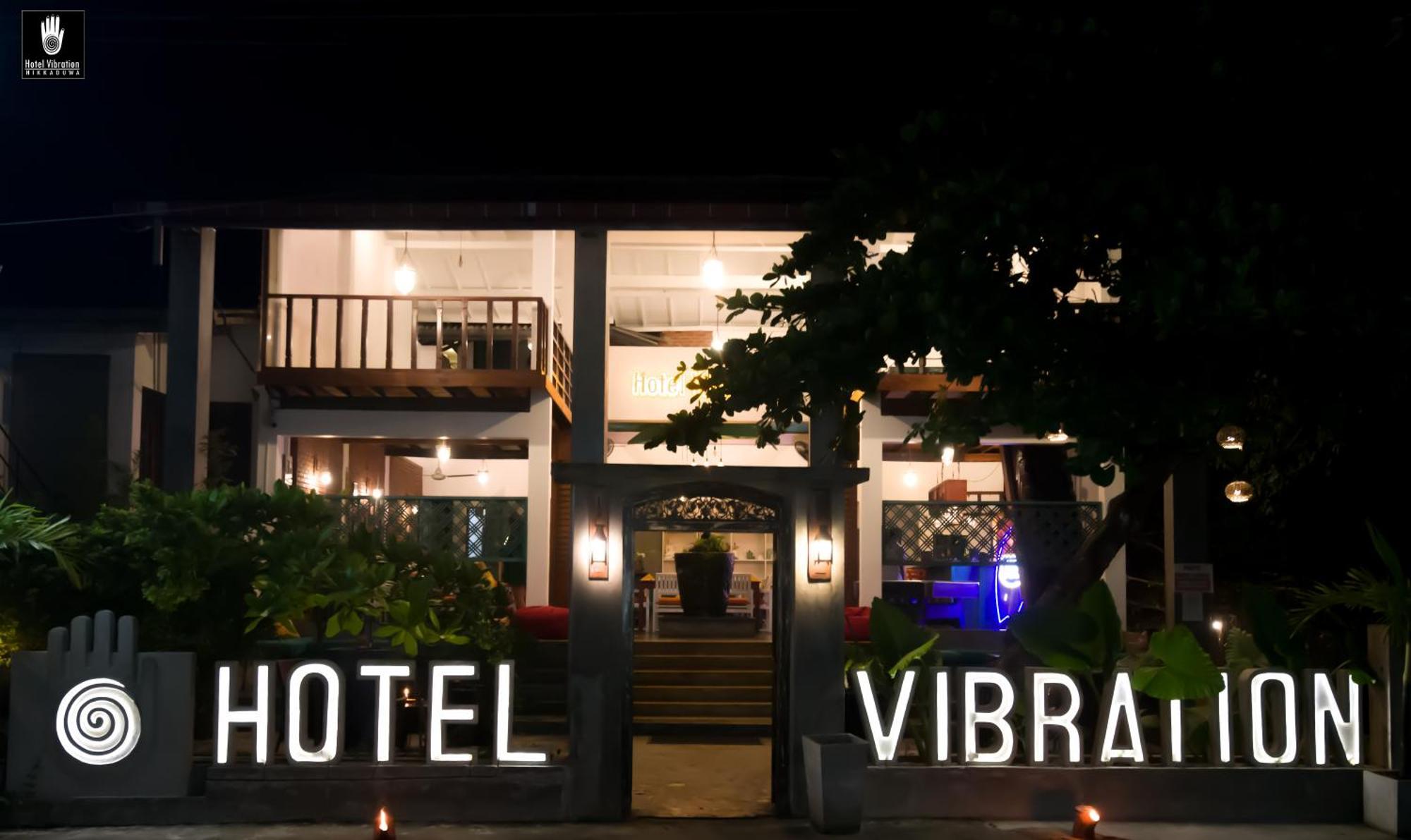 Hotel Vibration Хіккадува Екстер'єр фото
