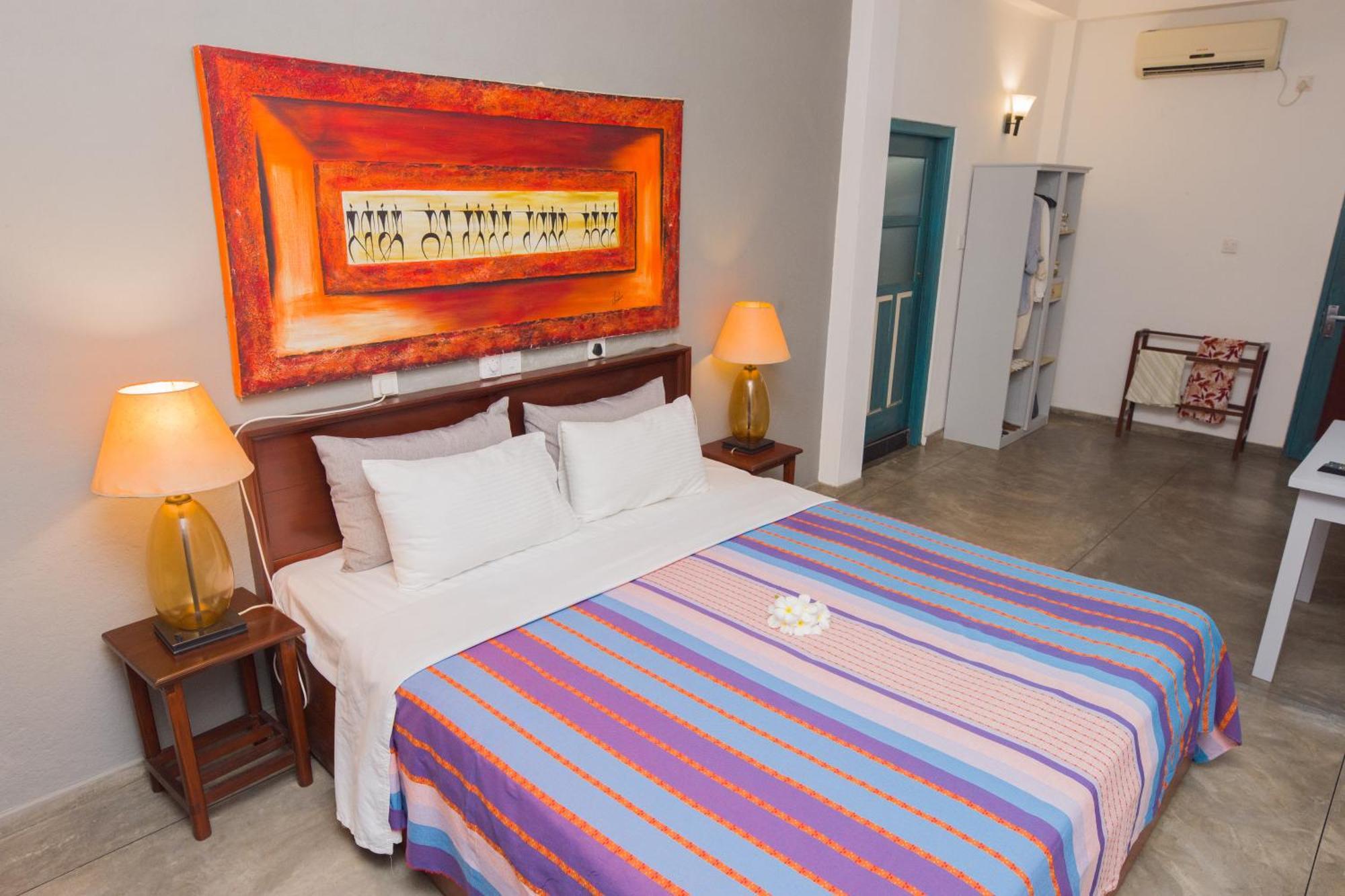 Hotel Vibration Хіккадува Екстер'єр фото