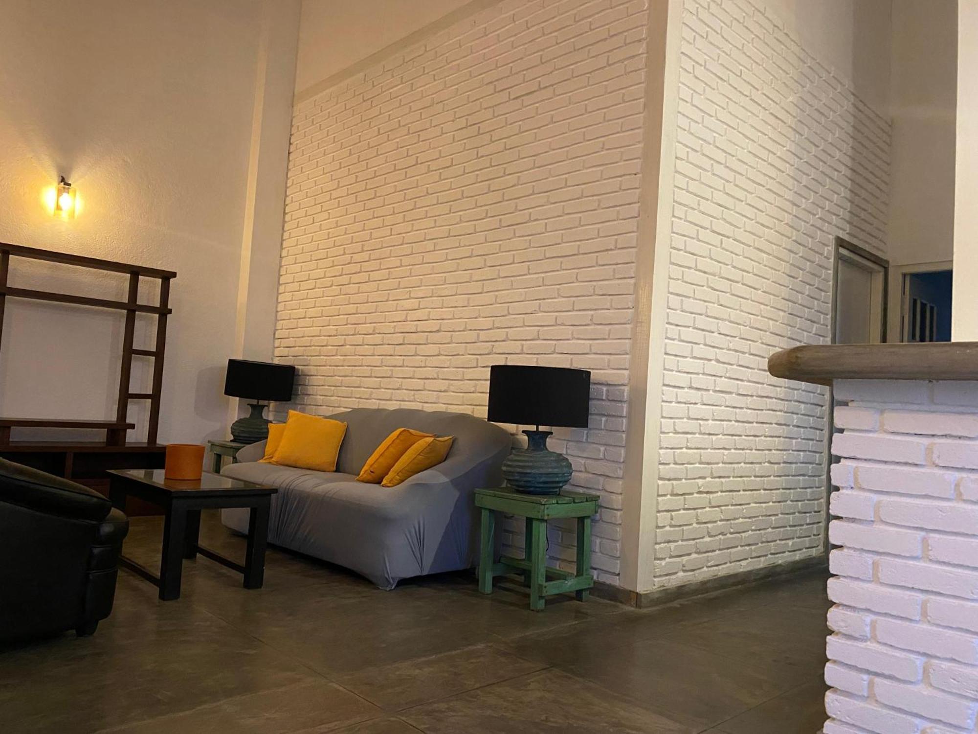 Hotel Vibration Хіккадува Екстер'єр фото