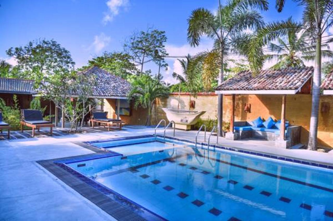 Hotel Vibration Хіккадува Екстер'єр фото