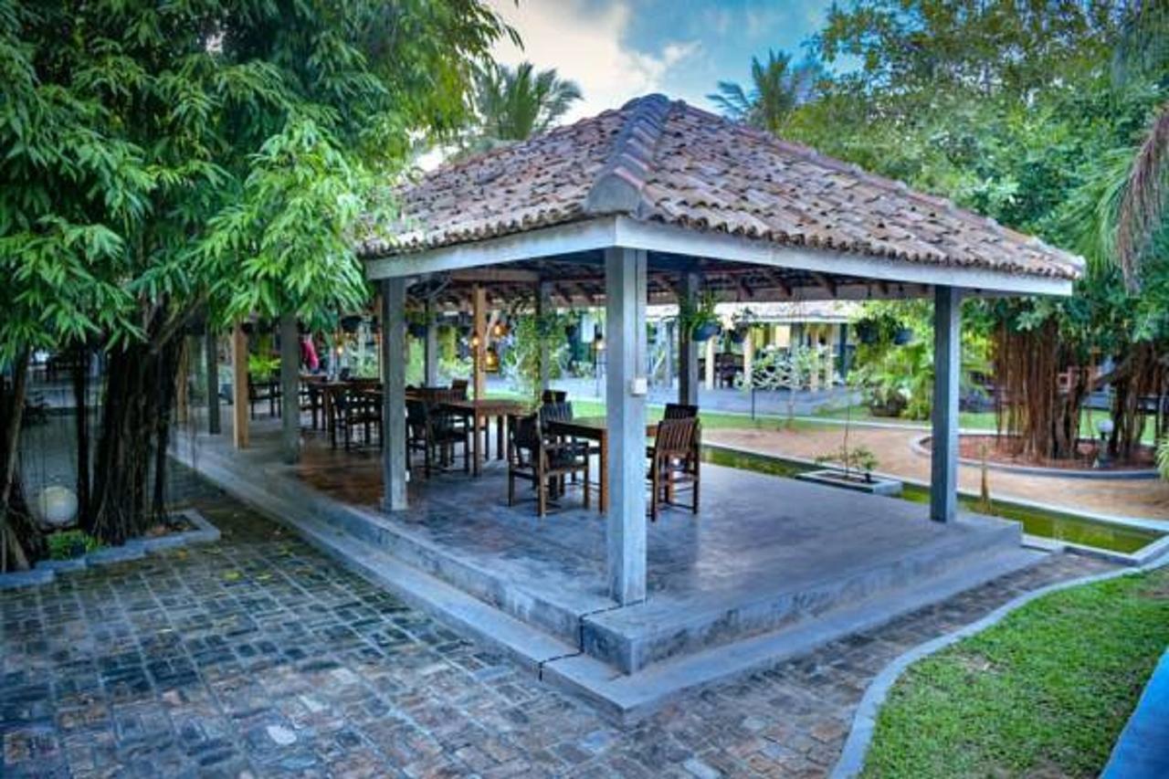 Hotel Vibration Хіккадува Екстер'єр фото