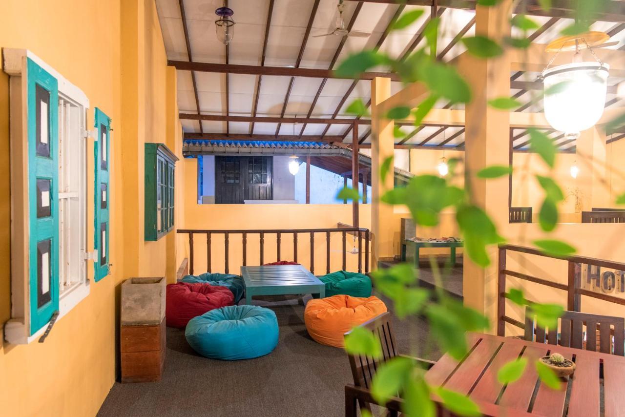 Hotel Vibration Хіккадува Екстер'єр фото